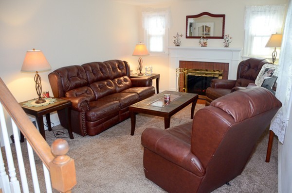 43 Beaufort Circle Springfield, MA 01104 - Photo 4 of 28 Gallery Image 4