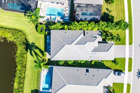 $1,400,000 | 12626 Parrot Pond Road, Boynton Beach, FL 33473