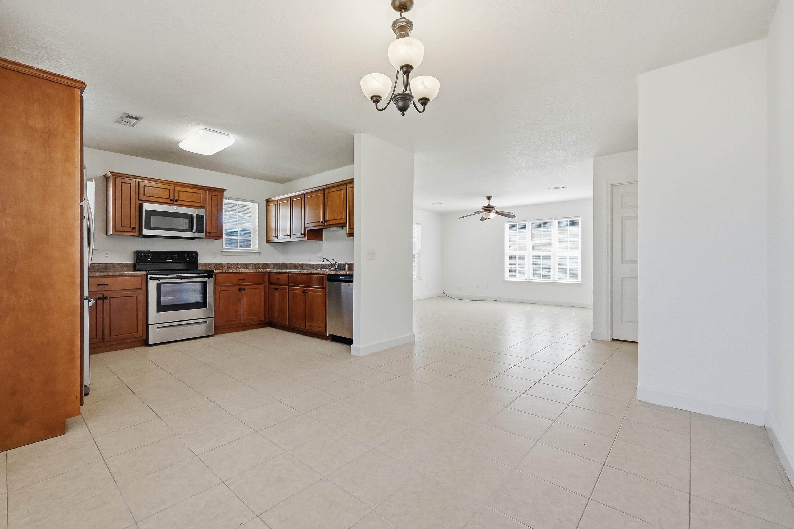 309 Range Line Street Bonifay, FL 32425 - Photo 17 of 35 309 N. Rangeline Street