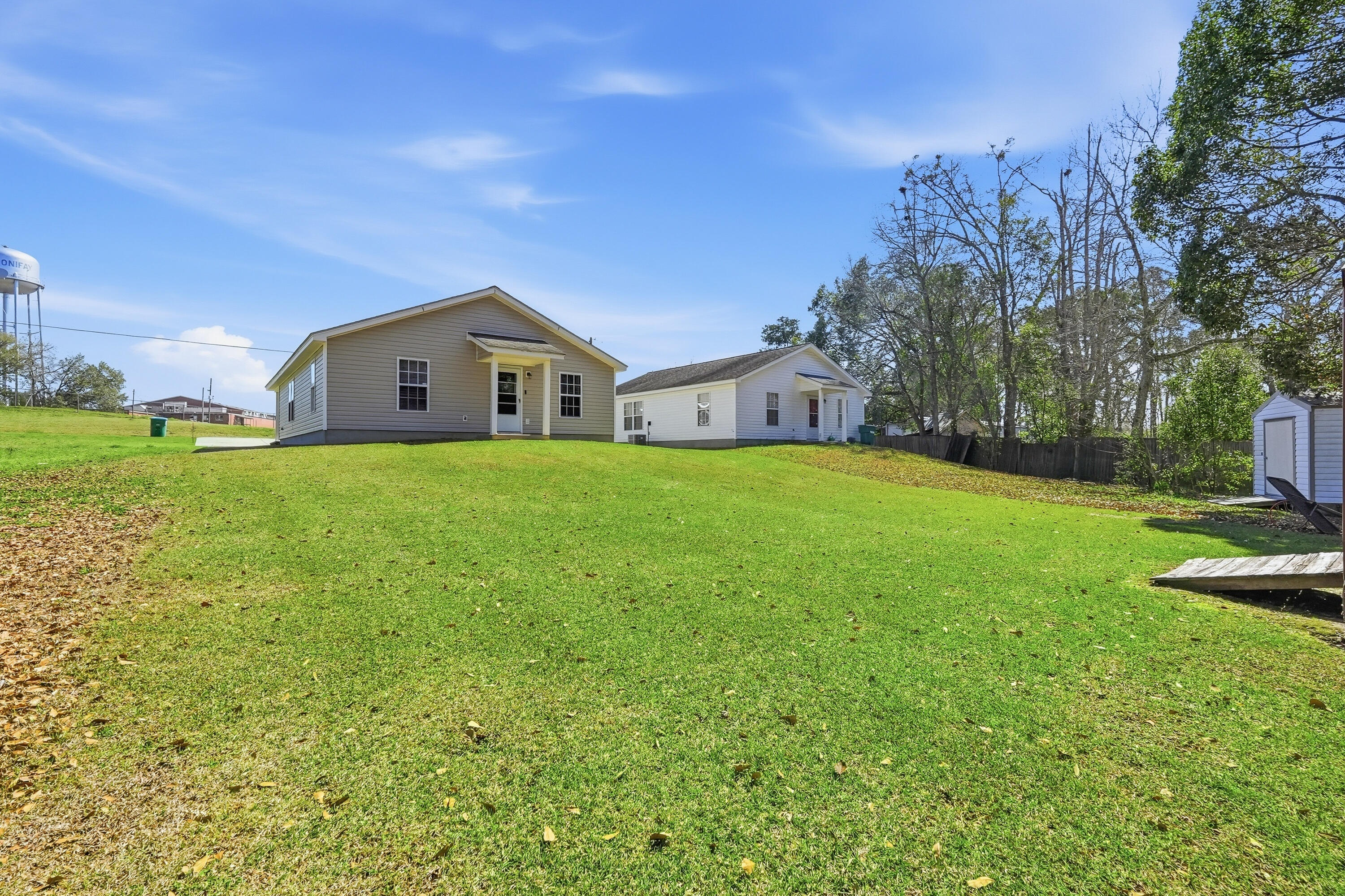 309 Range Line Street Bonifay, FL 32425 - Photo 6 of 35 309 N. Rangeline Street