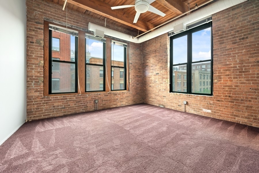 331 South Peoria Street, Unit 401 Chicago, IL 60607 - Photo 7 of 11