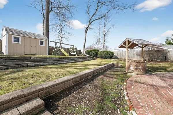 a view of a house with swimming pool