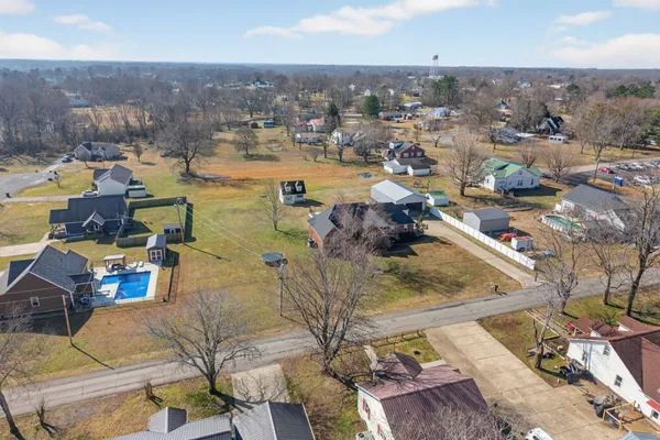 $469,900 | 69 College Court, McEwen, TN 37101