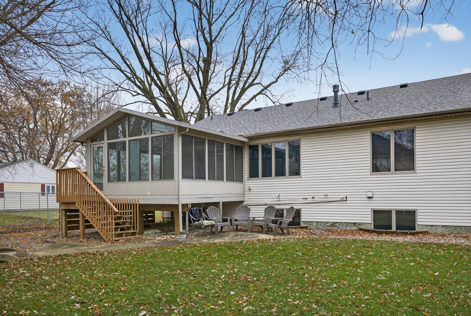 1606 17th Street Southwest Austin, MN 55912 - Photo 3 of 40