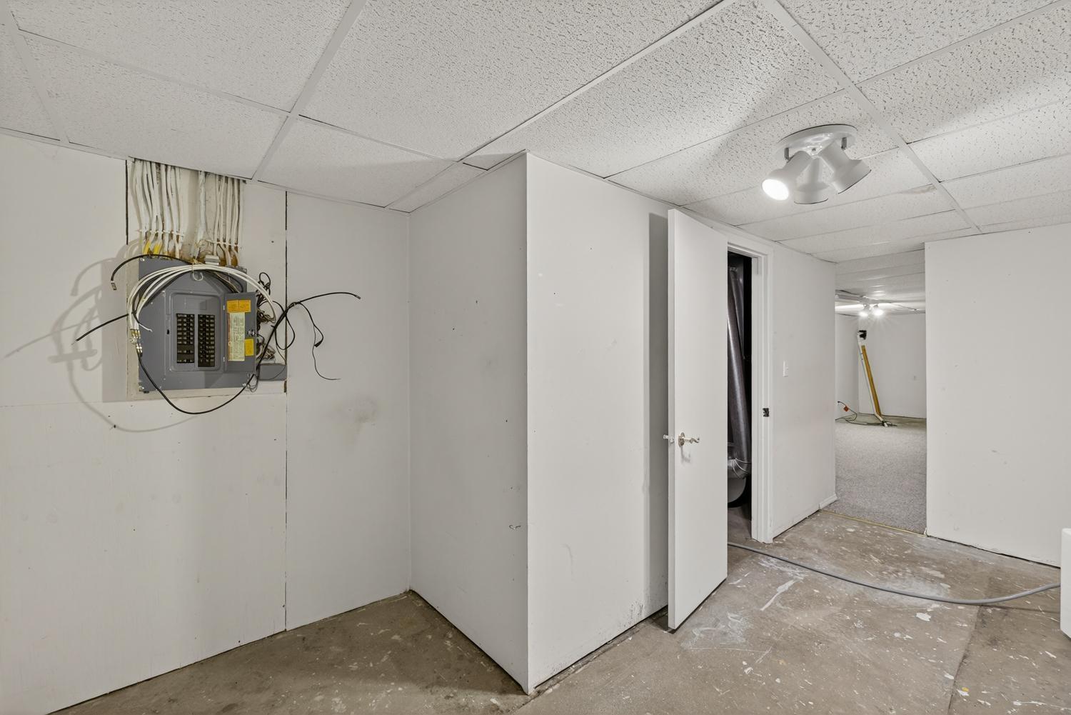 1606 17th Street Southwest Austin, MN 55912 - Photo 38 of 40