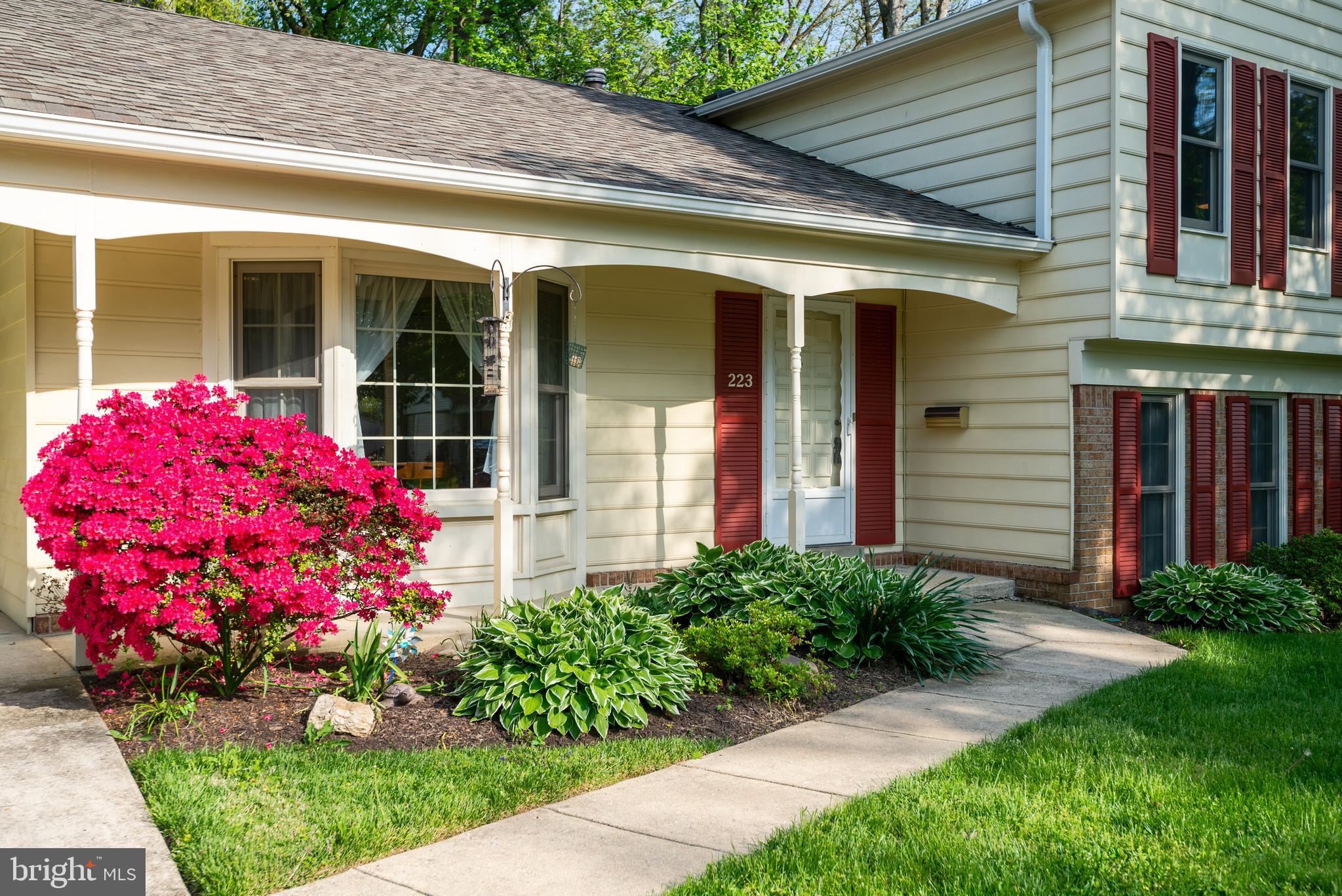 223 Summit Hall Road Gaithersburg, MD 20877 - Photo 7 of 60 a view of a house with a yard