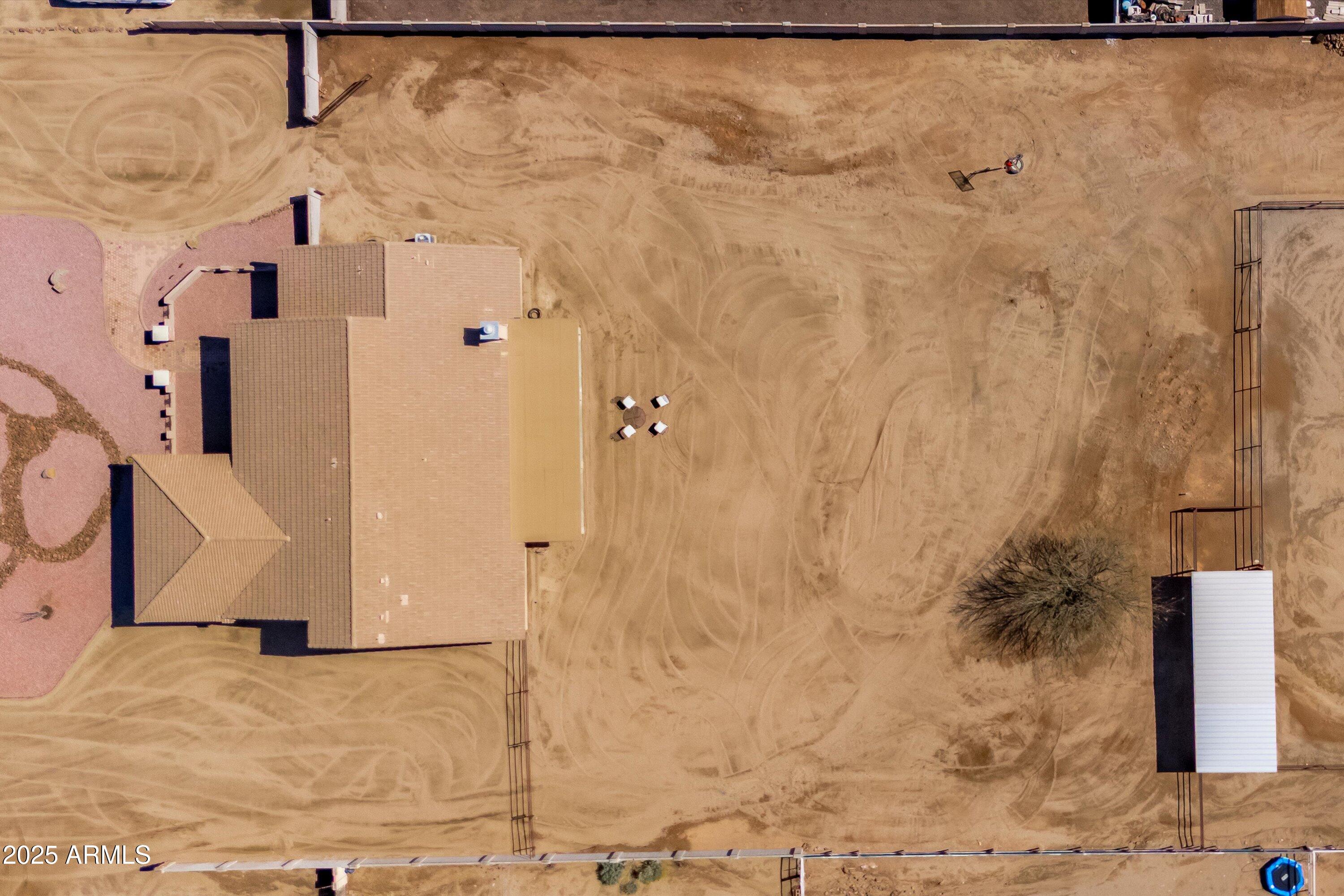 1737 West Tamar Road Phoenix, AZ 85086 - Photo 6 of 52 06-1 (6 of 27)