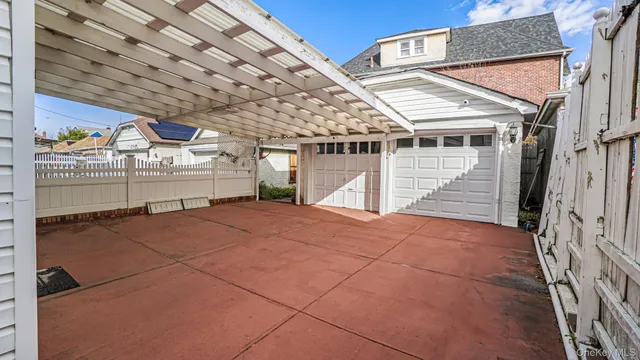 $999,000 | 90-37 211th Street | Queens Village