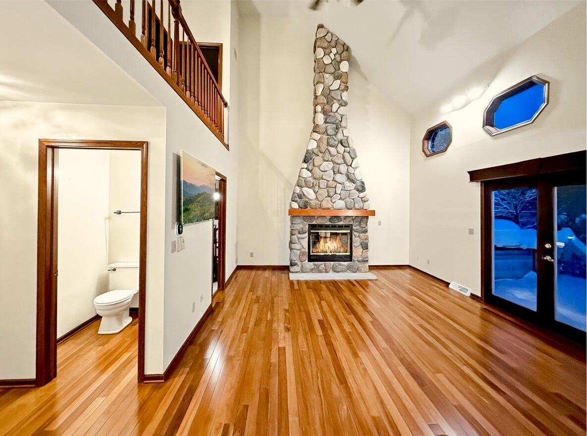 3655 99th Street Pleasant Prairie, WI 53158 - Photo 7 of 52 living area