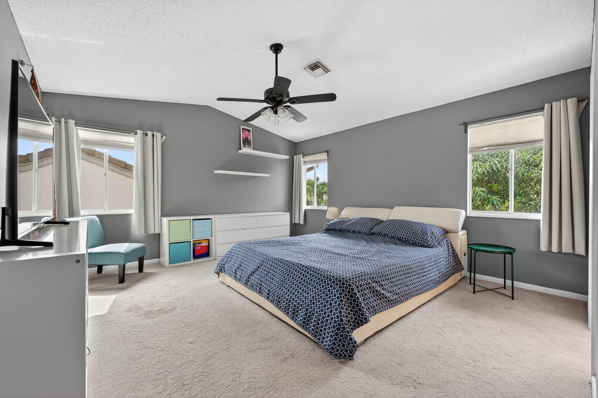 10008 Country Brook Road Boca Raton, FL 33428 - Photo 14 of 29 24-web-or-mls-020_DSC02648