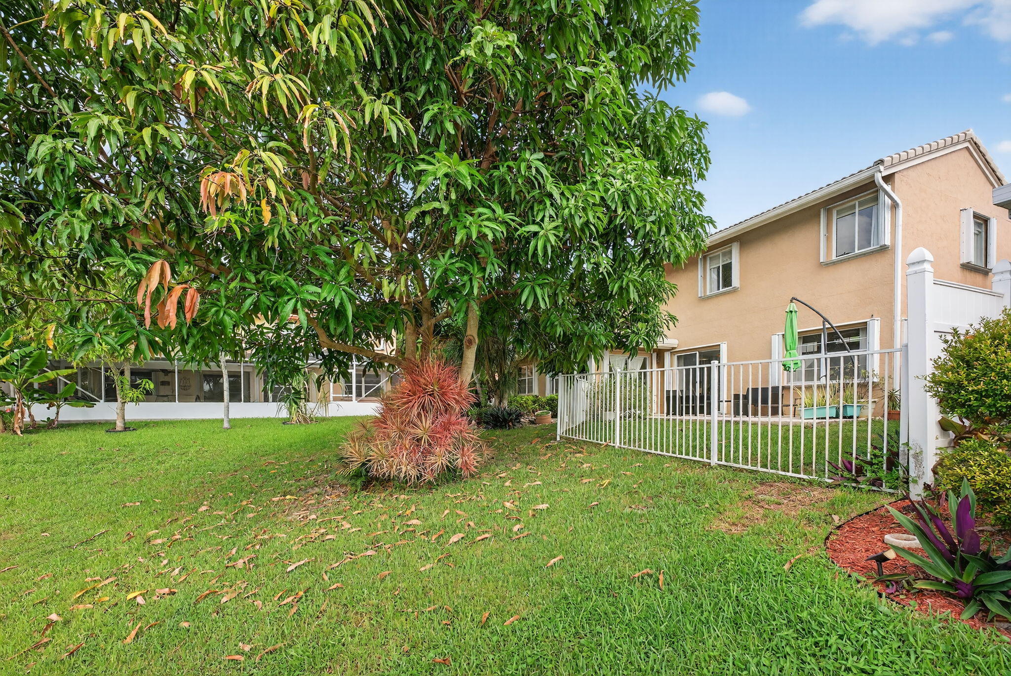 10008 Country Brook Road Boca Raton, FL 33428 - Photo 21 of 29 46-web-or-mls-042_DSC02773