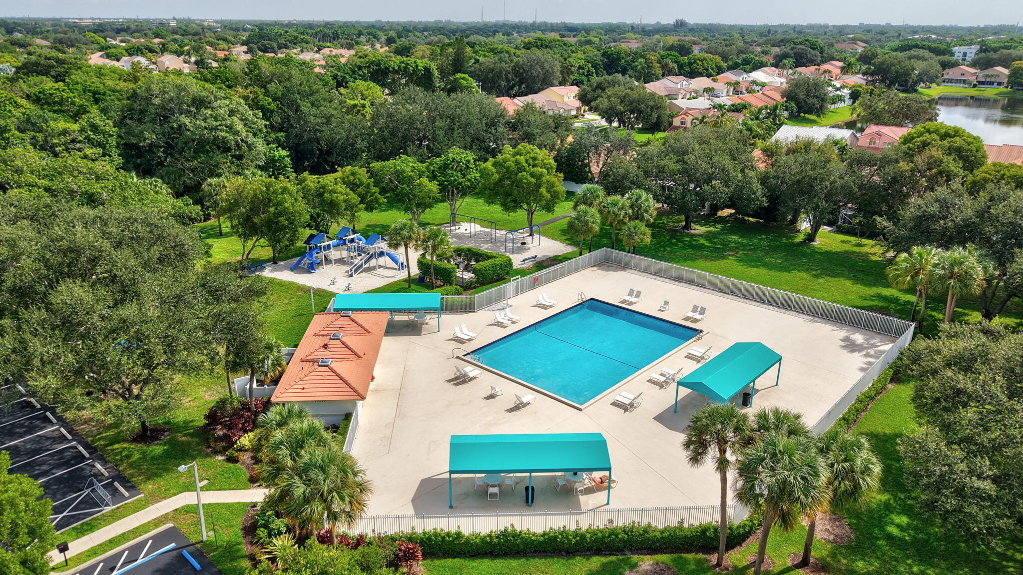 10008 Country Brook Road Boca Raton, FL 33428 - Photo 26 of 29 64-web-or-mls-DJI_20250829105419_0019_DA