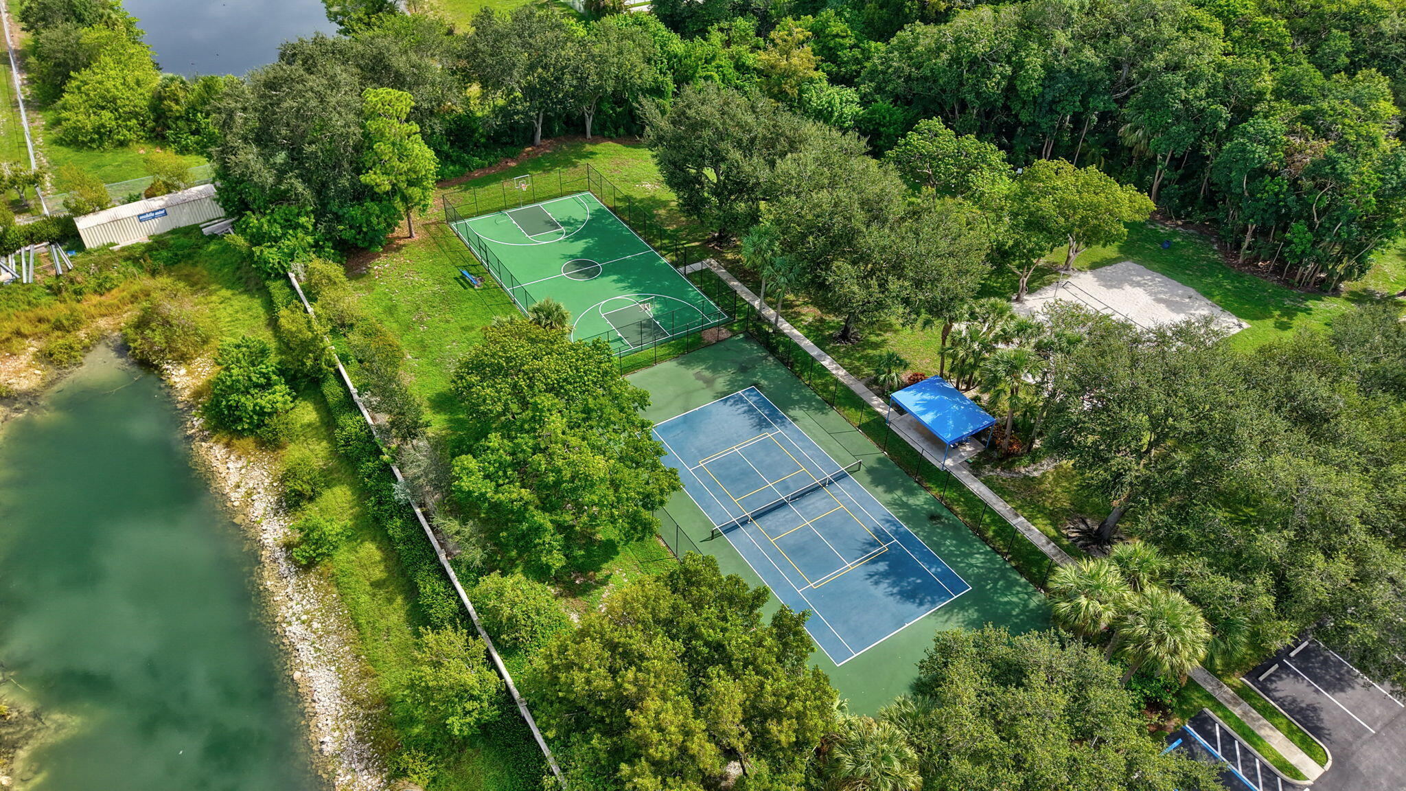 10008 Country Brook Road Boca Raton, FL 33428 - Photo 27 of 29 65-web-or-mls-DJI_20250829105440_0024_D_