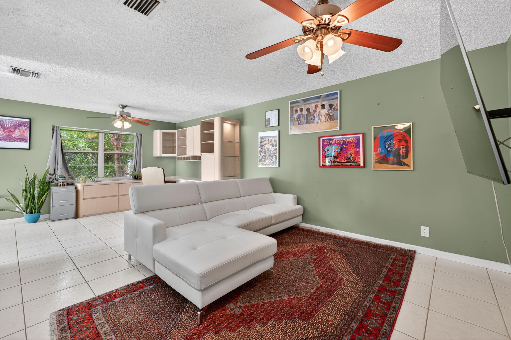 10008 Country Brook Road Boca Raton, FL 33428 - Photo 9 of 29 18-web-or-mls-014_DSC02622