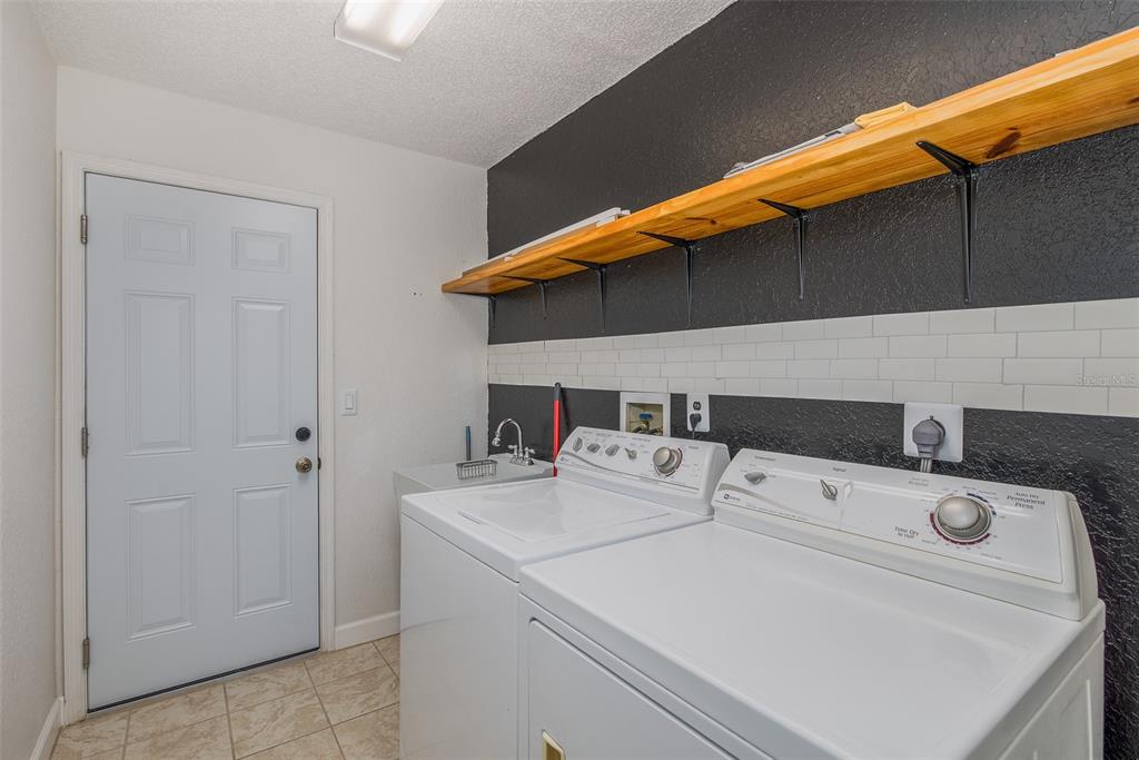 8285 Galgano Lane Spring Hill, FL 34606 - Photo 35 of 55