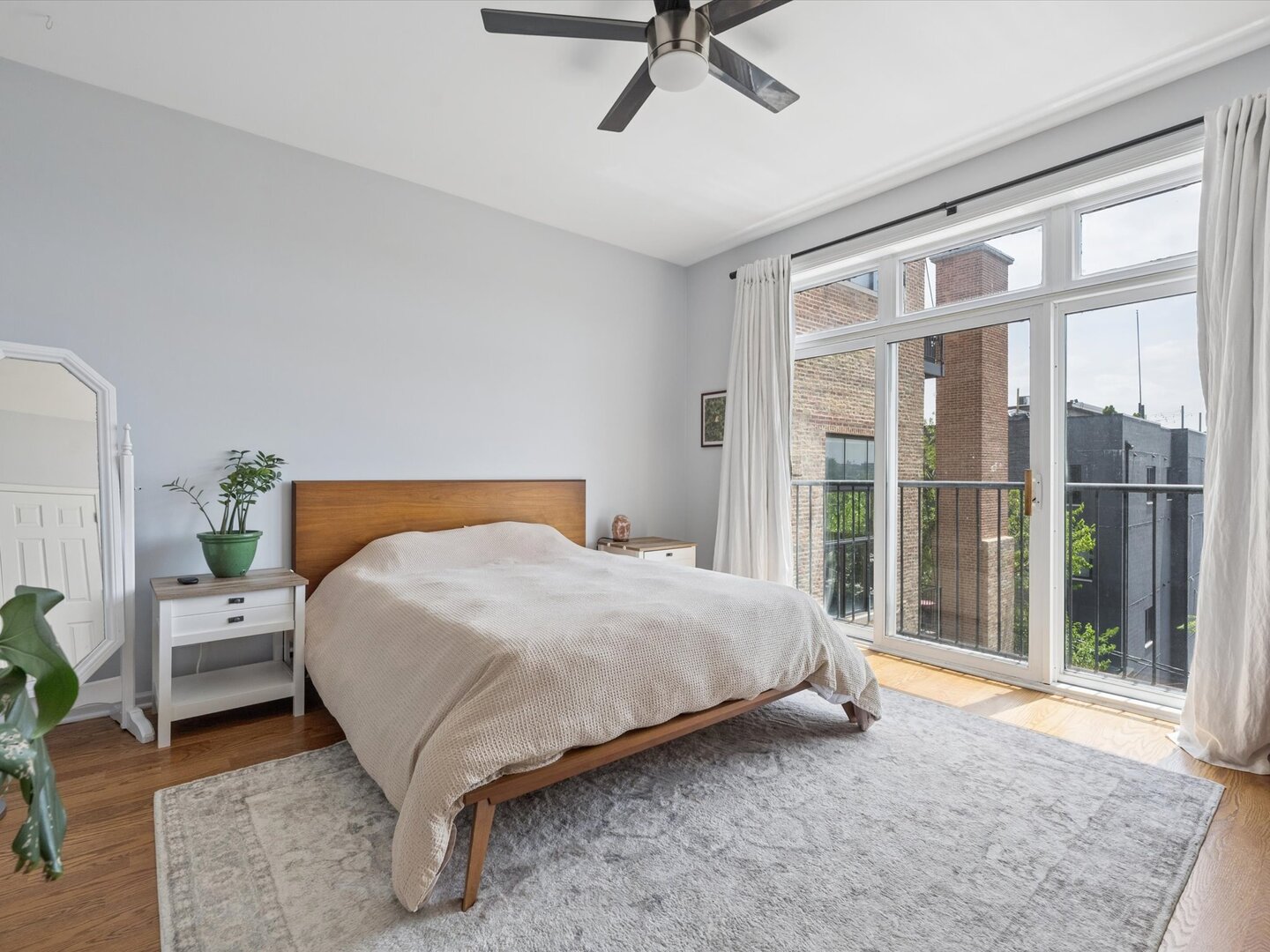 2117 West Rice Street, Unit 4E Chicago, IL 60622 - Photo 9 of 20