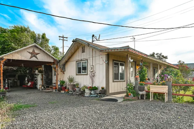 a view of a house with a patio