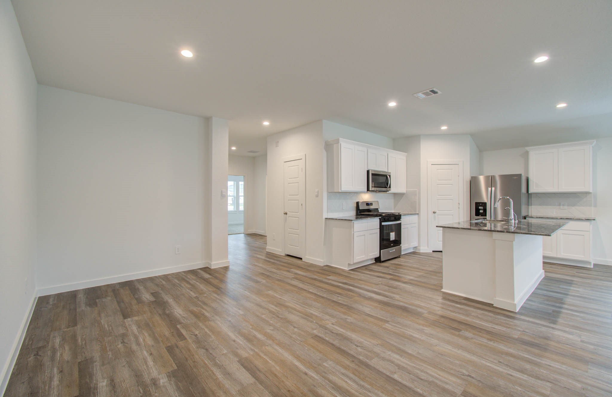 1011 Perezia Court Rosharon, TX 77583 - Photo 14 of 33 Dining