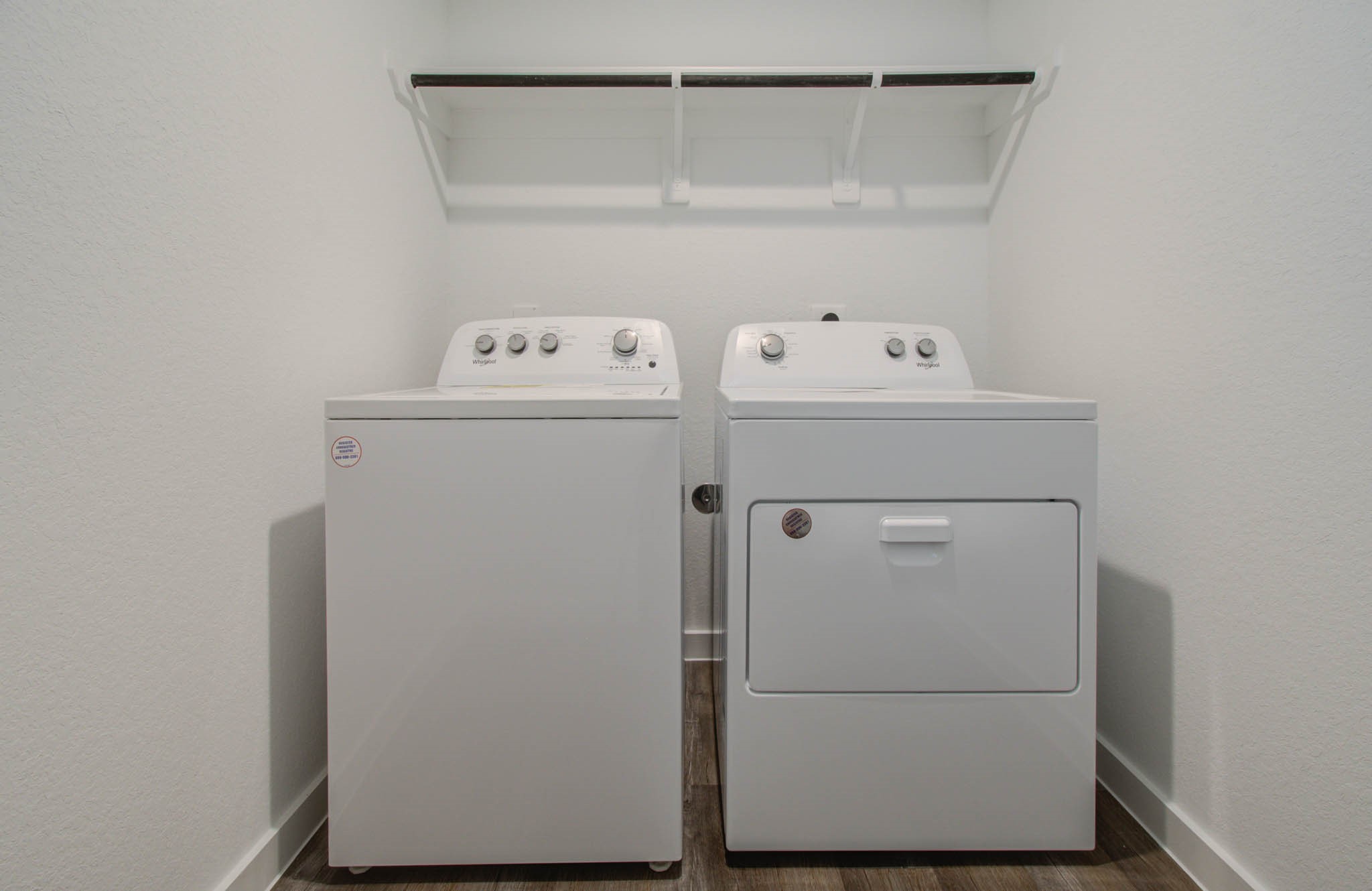 1011 Perezia Court Rosharon, TX 77583 - Photo 30 of 33 Utility room