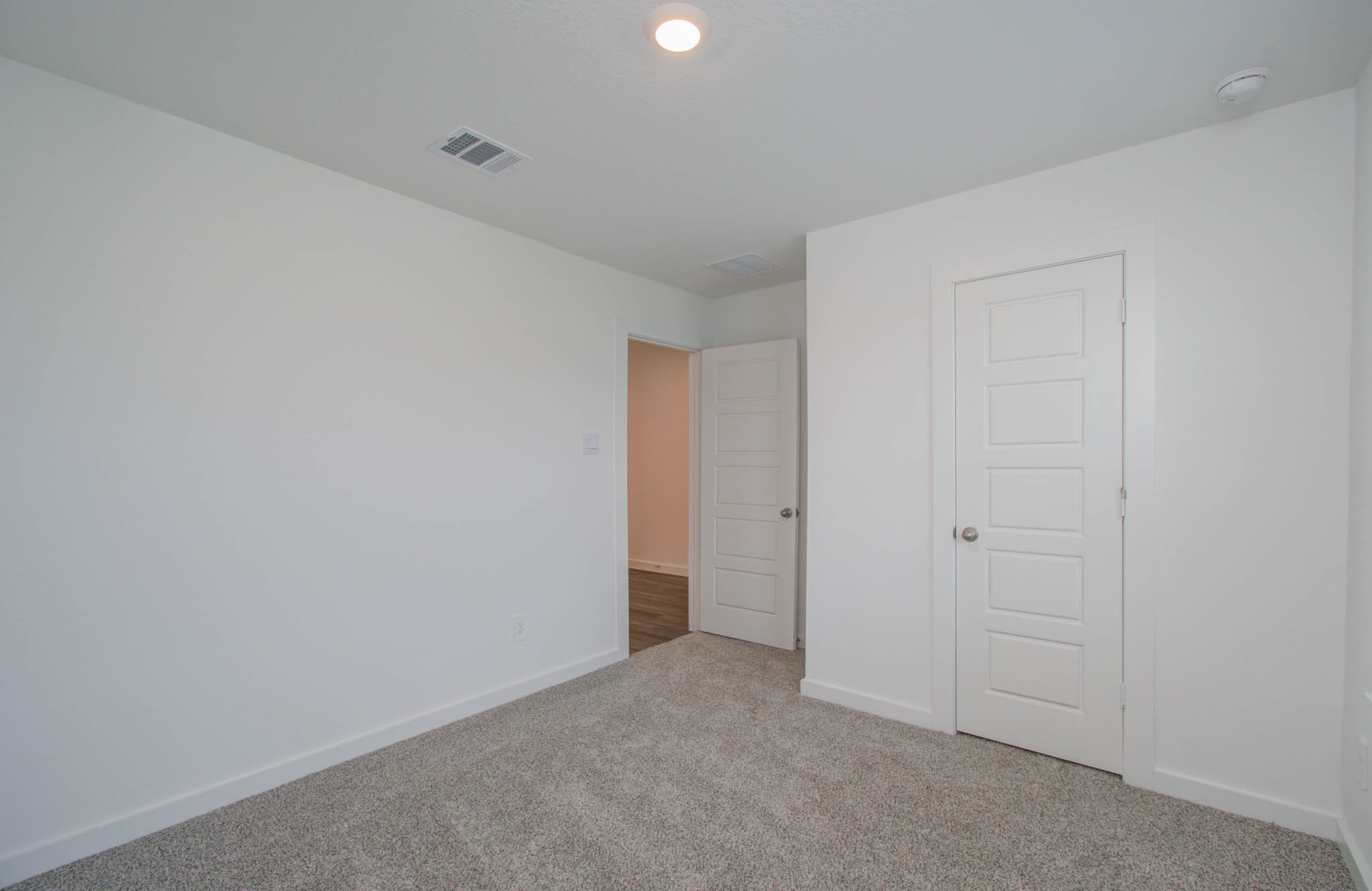 1011 Perezia Court Rosharon, TX 77583 - Photo 4 of 33 Bedroom 1