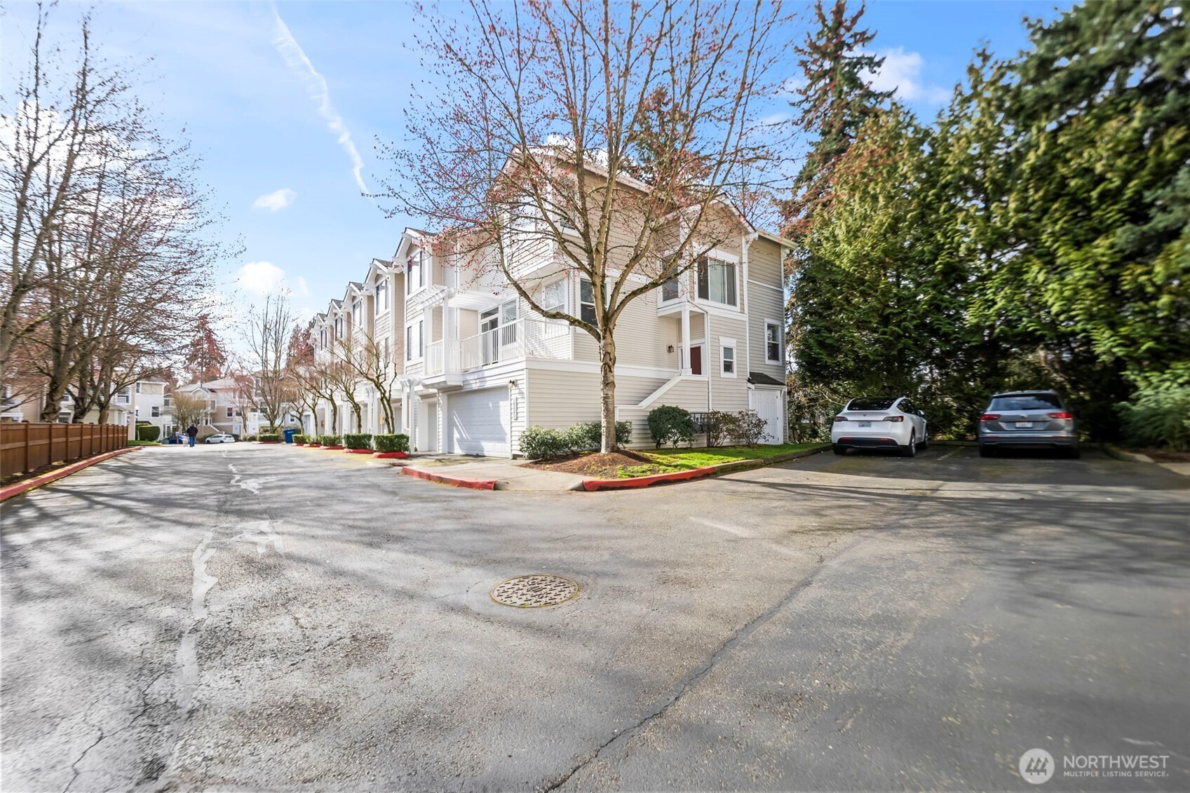 16373 119th Terrace Northeast, Unit 315 Bothell, WA 98011 - Photo 17 of 27 a view of street with parked cars