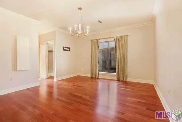 $550,000 | 12028 Lake Sherwood Avenue North, Baton Rouge, LA 70816