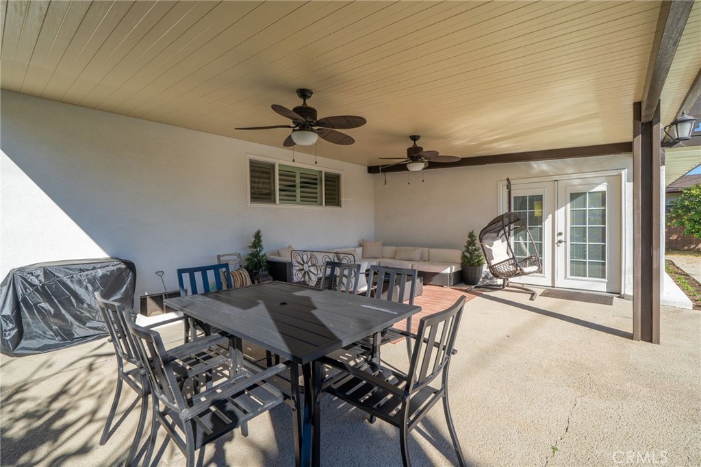 17481 Filbert Street Fontana, CA 92335 - Photo 31 of 37