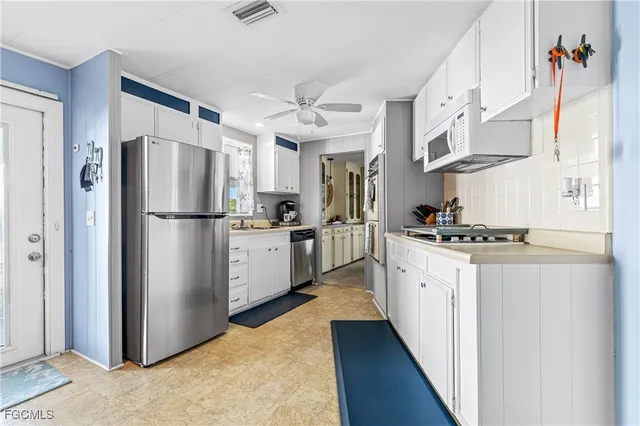 $139,900 | 16033 Hibiscus Way, North Fort Myers, FL 33903