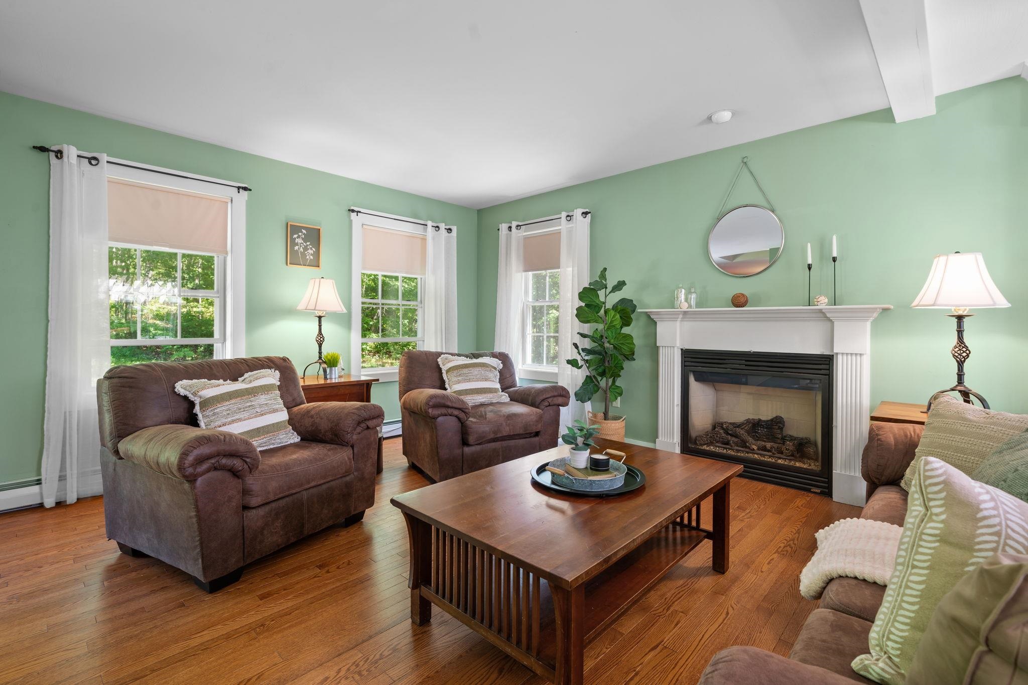 71 Oak Hill Road Northfield, NH 03276 - Photo 4 of 53