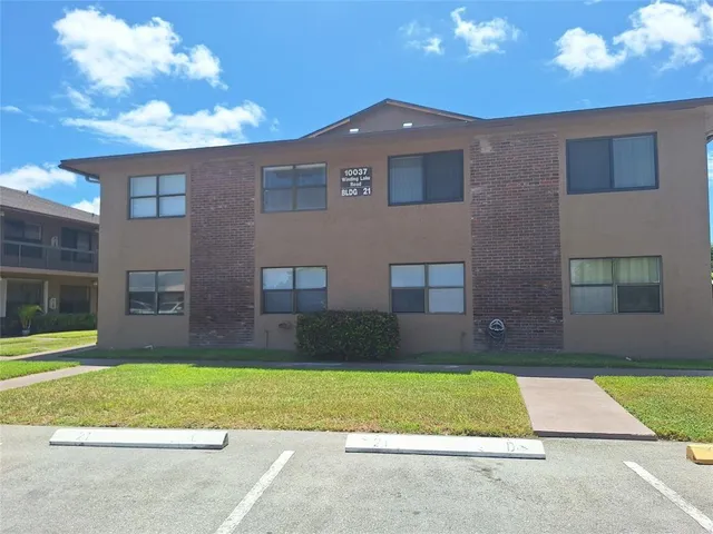 $1,850 | 10037 Winding Lake Road, Unit 102, Sunrise, FL 33351