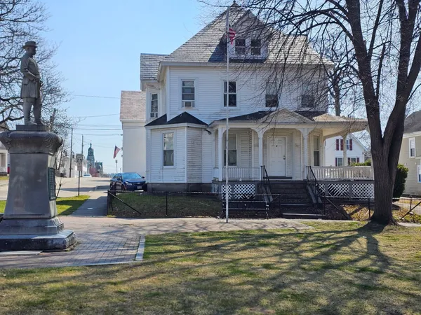 $725,000 | 19 Orange Street, Nashua, NH 03064