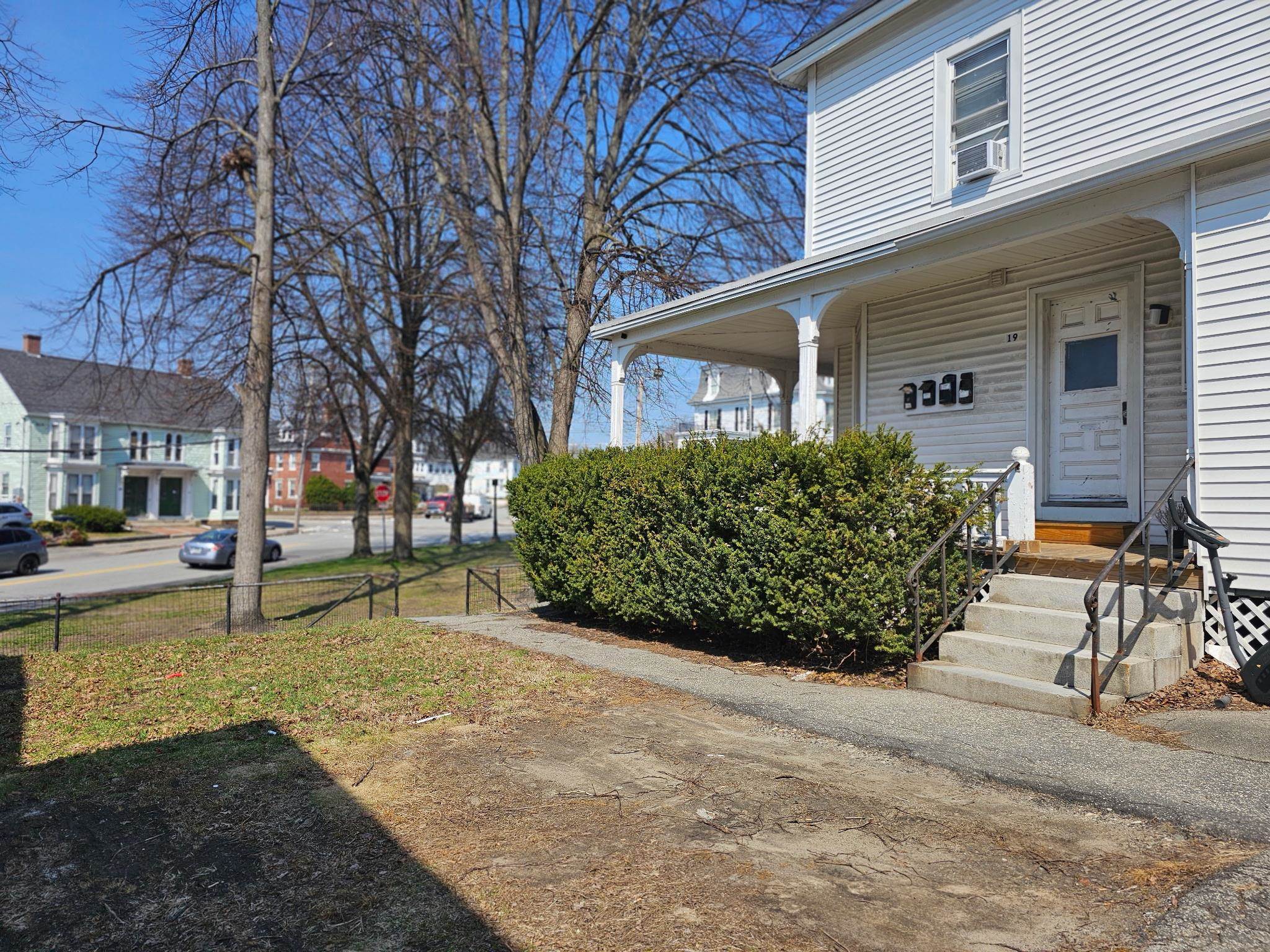 19 Orange Street Nashua, NH 03064 - Photo 5 of 13