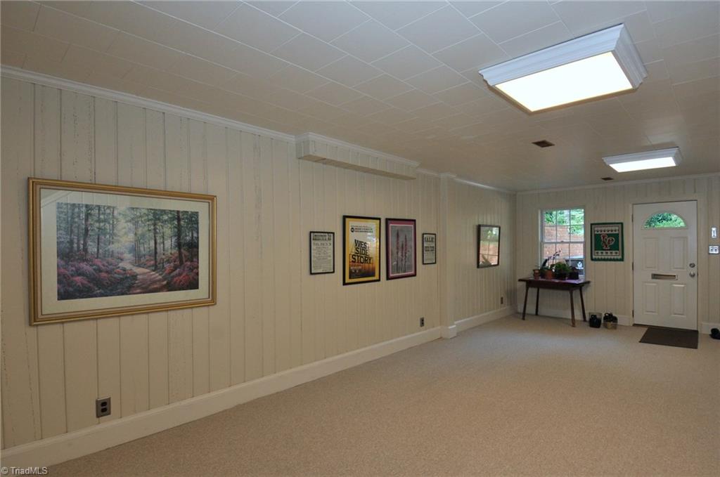 1040 Chester Road Winston-Salem, NC 27104 - Photo 15 of 21 Playroom.