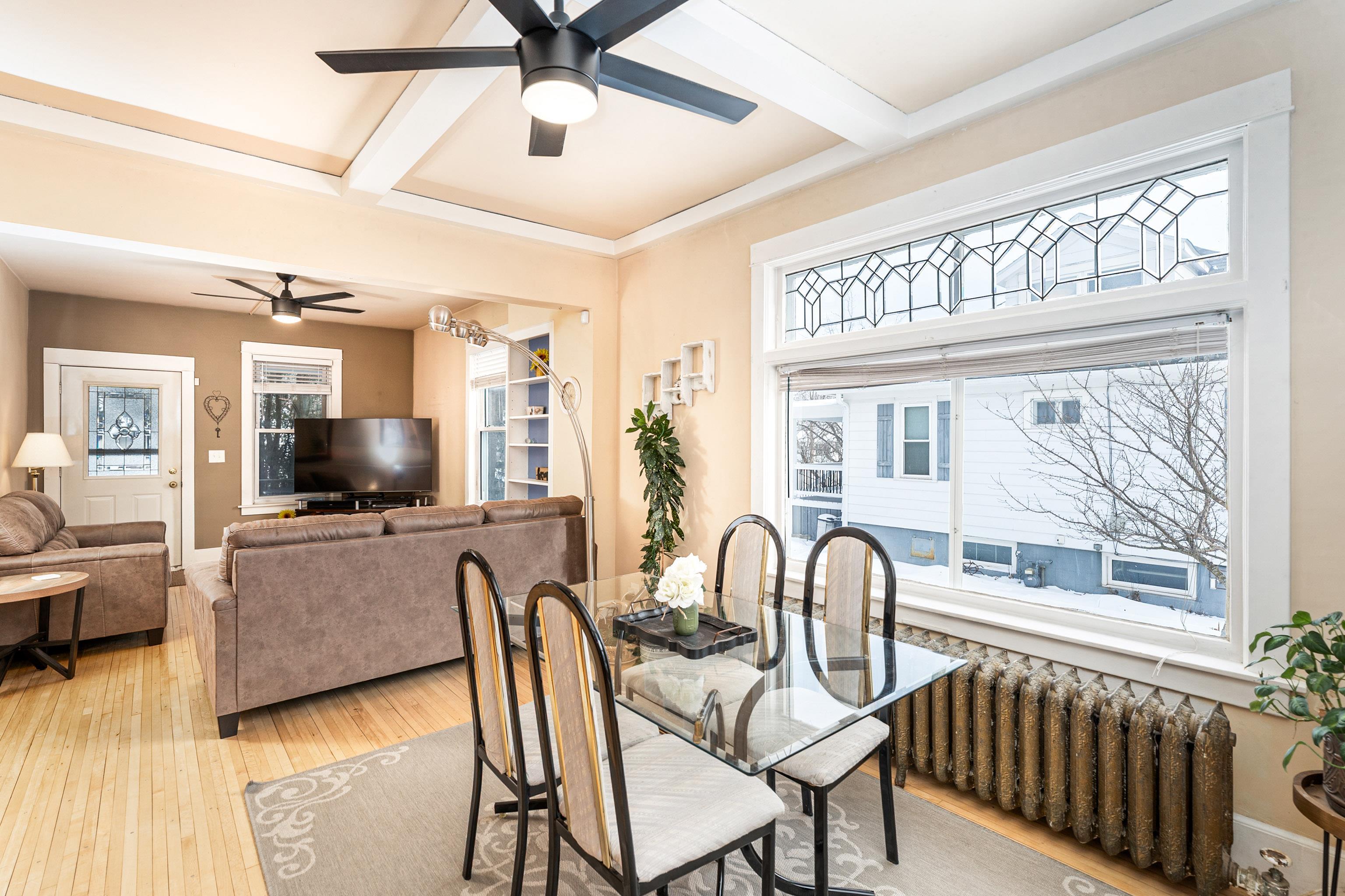 4328 Dodge Street Duluth, MN 55804 - Photo 11 of 50