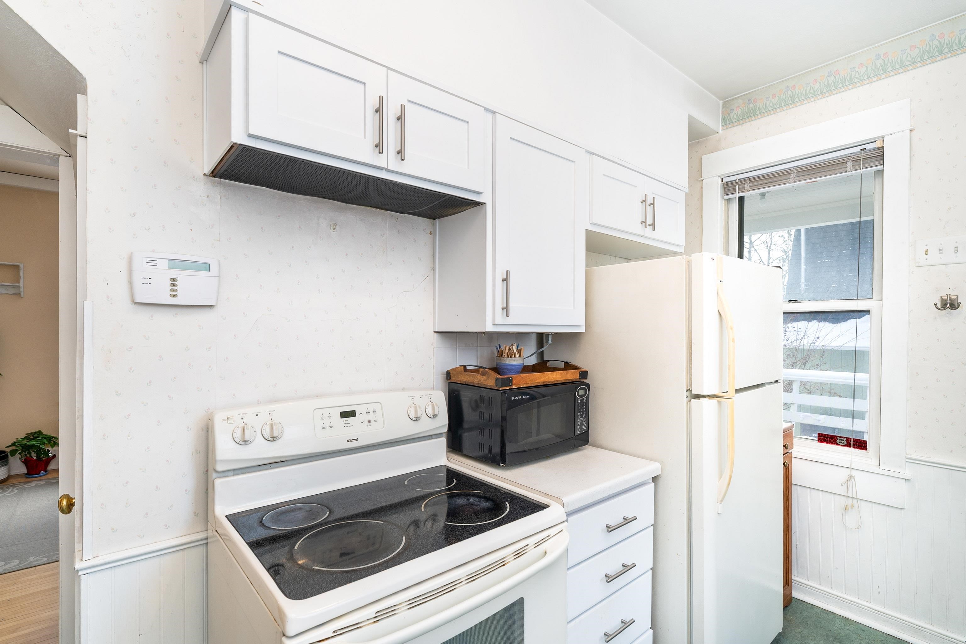 4328 Dodge Street Duluth, MN 55804 - Photo 15 of 50