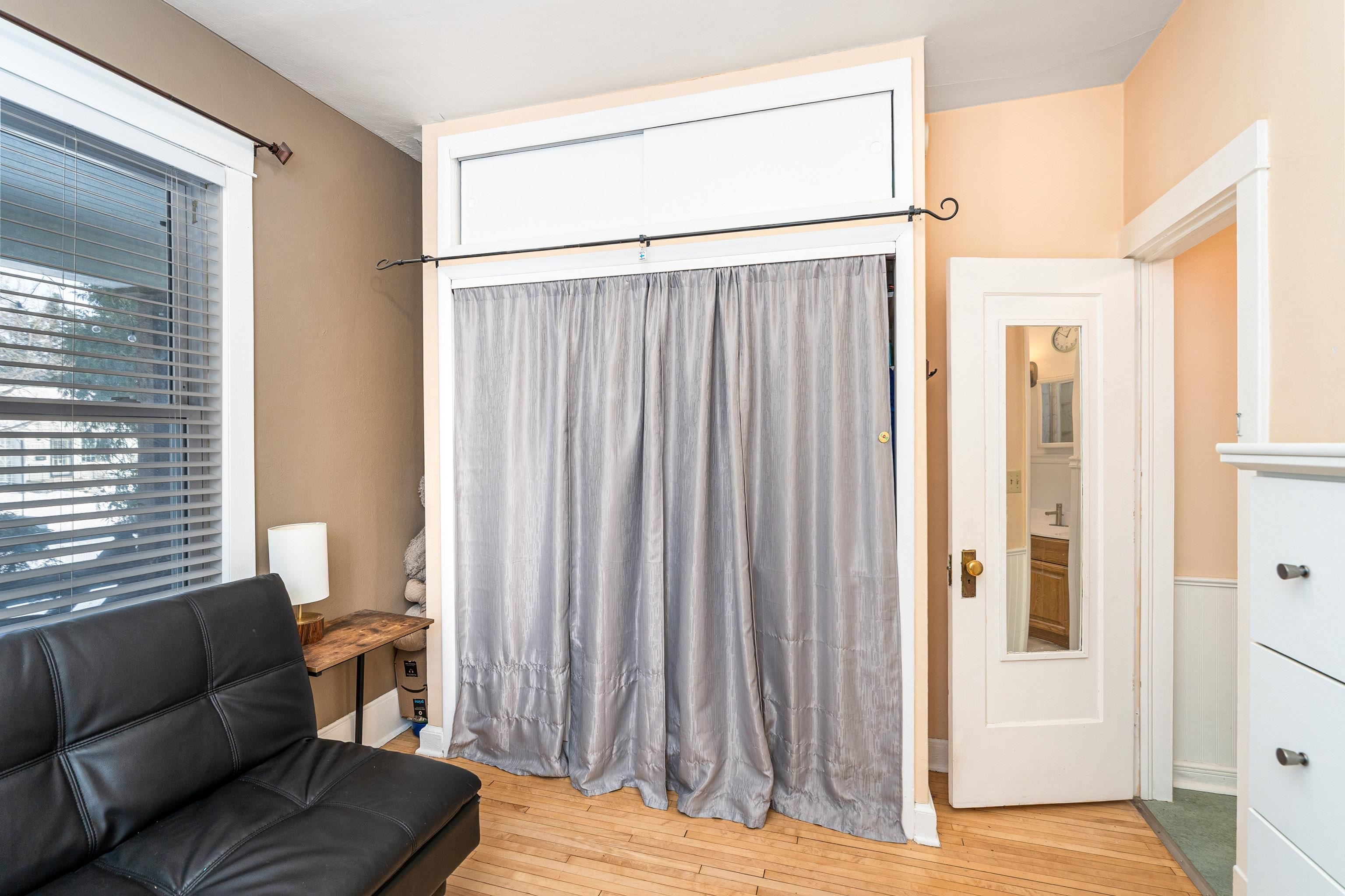 4328 Dodge Street Duluth, MN 55804 - Photo 21 of 50