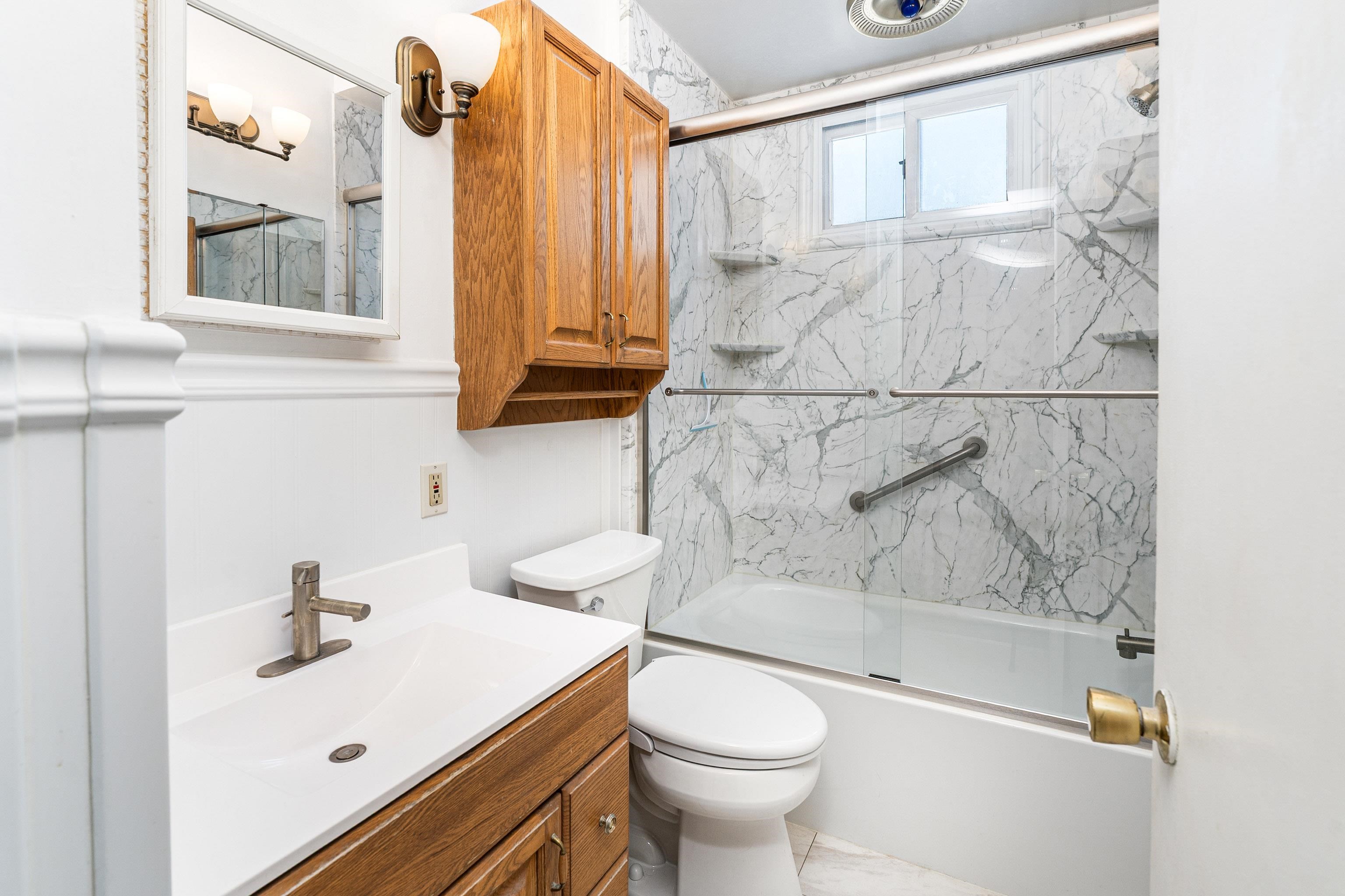 4328 Dodge Street Duluth, MN 55804 - Photo 22 of 50