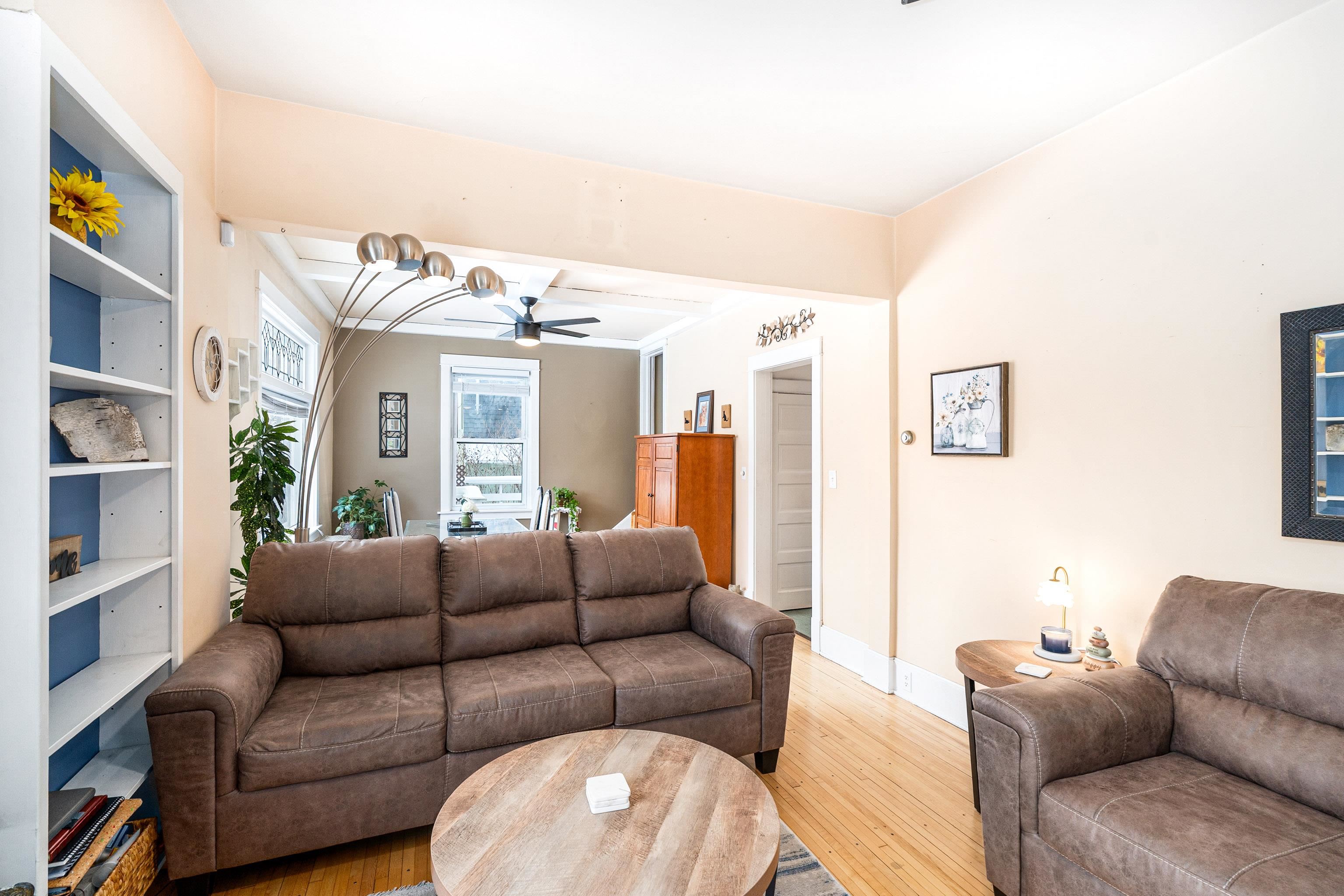 4328 Dodge Street Duluth, MN 55804 - Photo 6 of 50