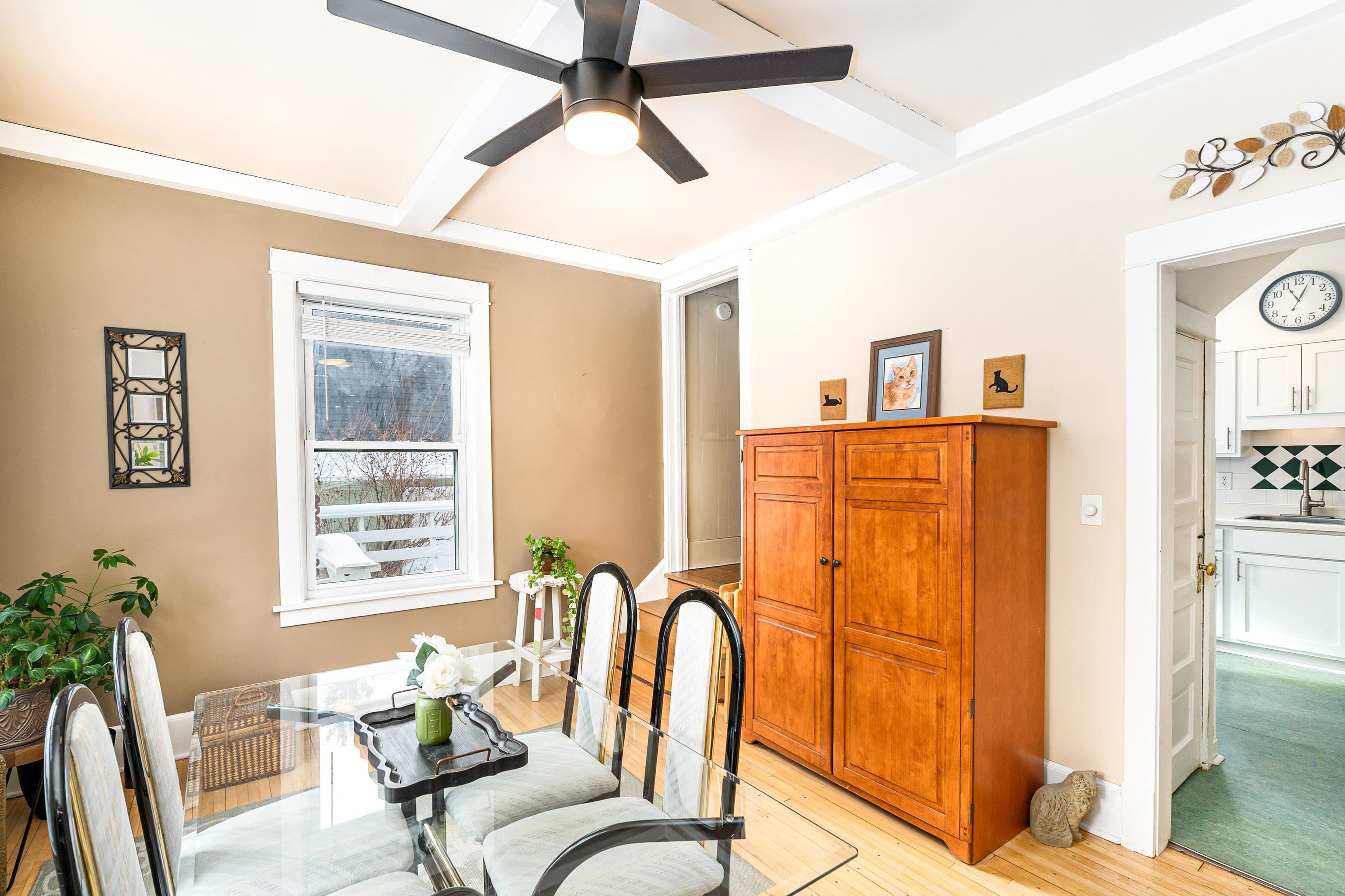 4328 Dodge Street Duluth, MN 55804 - Photo 10 of 50