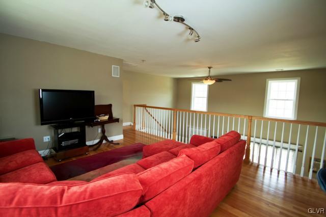 5702 Schantz Road Emmaus, PA 18049 - Photo 25 of 42 Gallery Image 25
