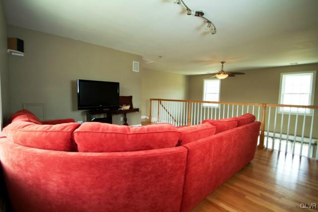 5702 Schantz Road Emmaus, PA 18049 - Photo 26 of 42 Gallery Image 26