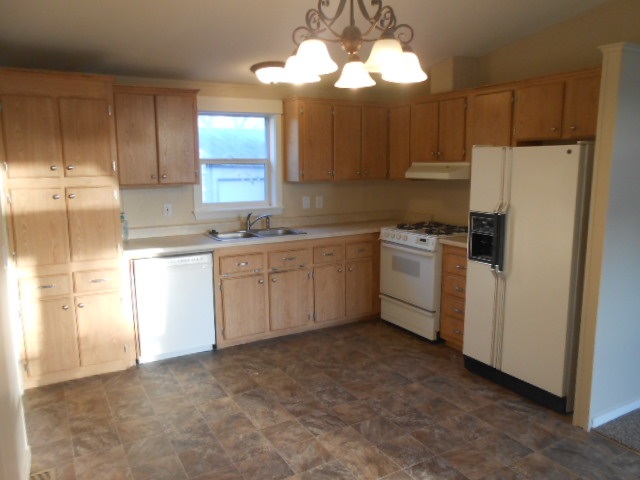 1612 North Felts Road Spokane Valley, WA 99206 - Photo 2 of 15