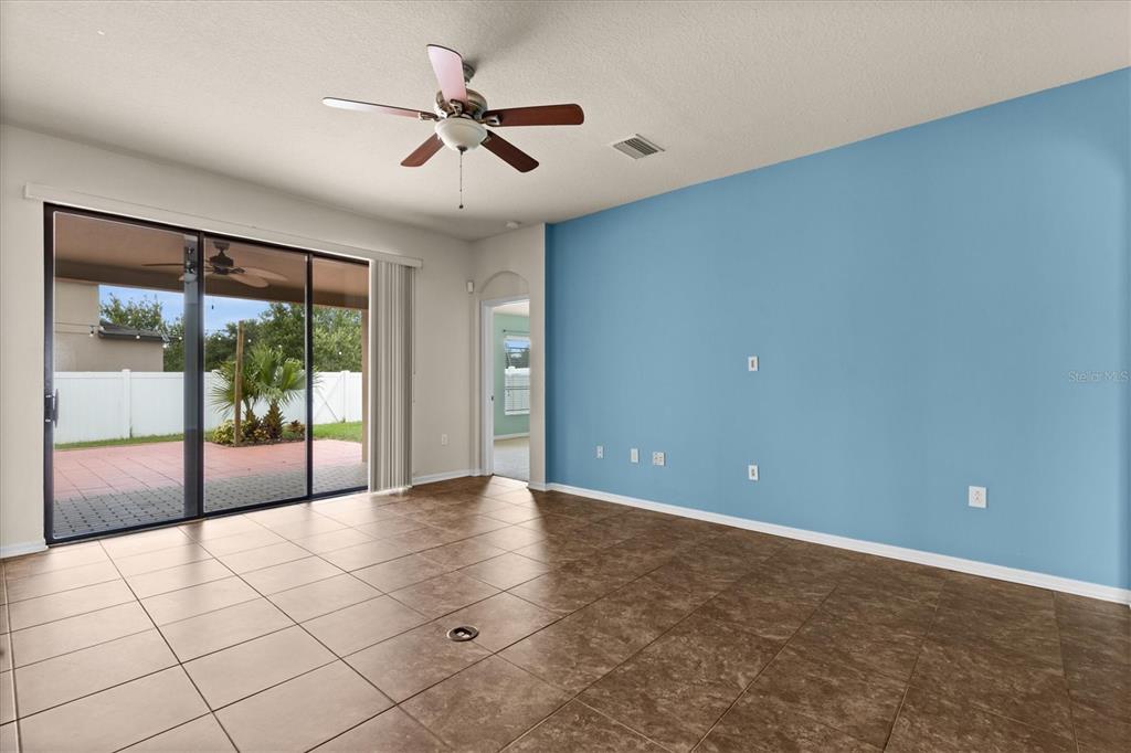 6539 Boulder Run Loop Wesley Chapel, FL 33545 - Photo 20 of 53