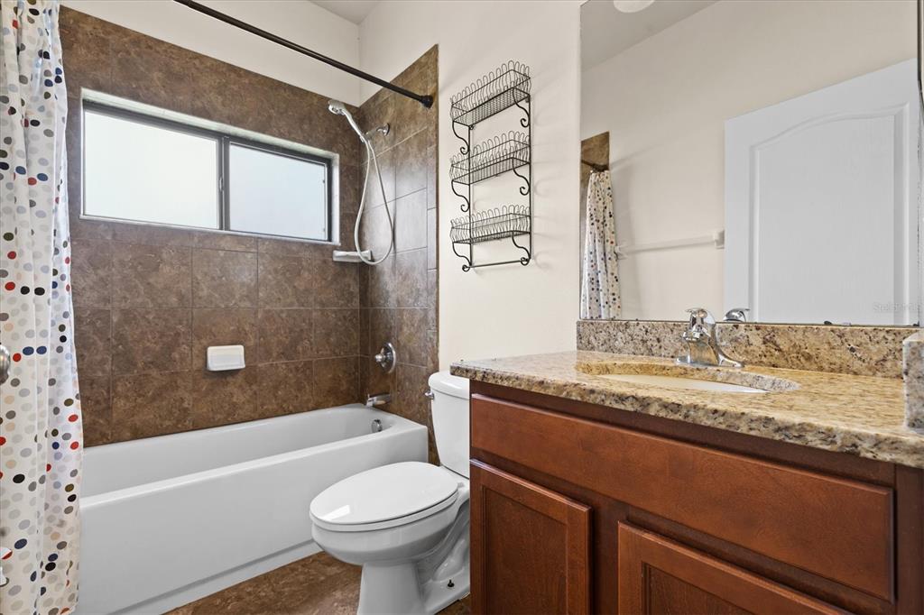 6539 Boulder Run Loop Wesley Chapel, FL 33545 - Photo 31 of 53