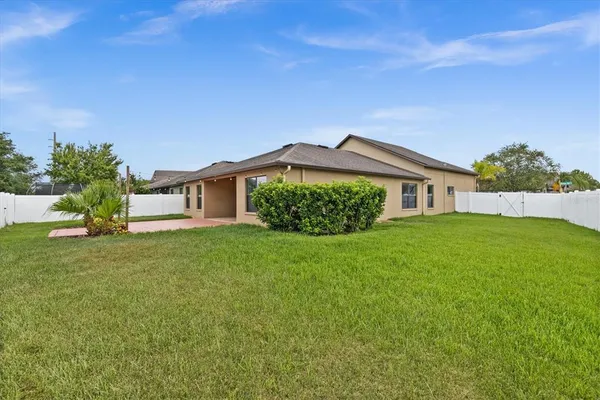 $459,000 | 6539 Boulder Run Loop, Wesley Chapel, FL 33545