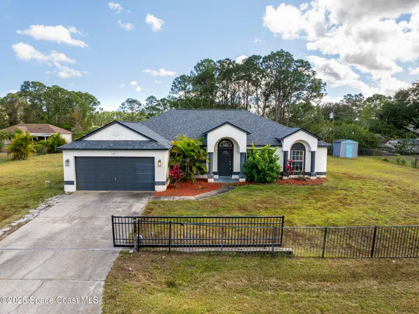 $2,900 | 1126 Ruby Street Southeast, Palm Bay, FL 32909