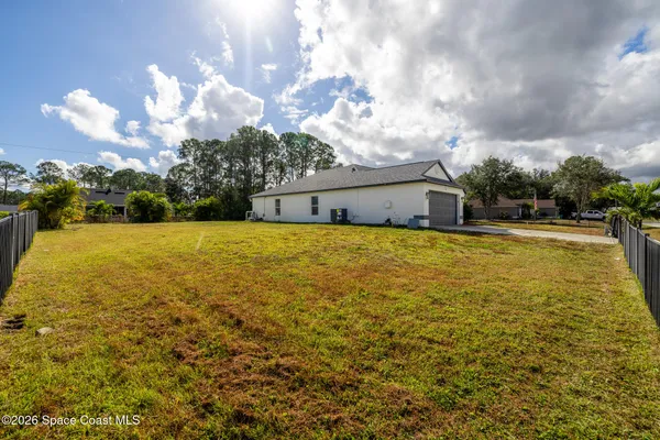 $2,900 | 1126 Ruby Street Southeast, Palm Bay, FL 32909