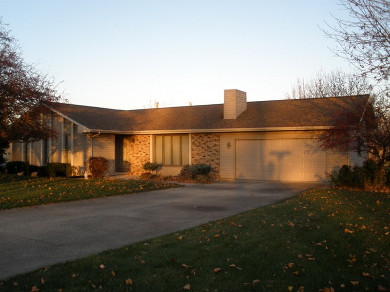 1557 Stogdill Road Bluffton, IN 46714 - Photo 1 of 33 Gallery Image 1