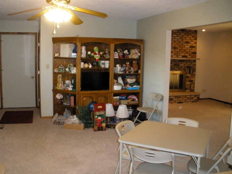 1557 Stogdill Road Bluffton, IN 46714 - Photo 4 of 33 Gallery Image 4