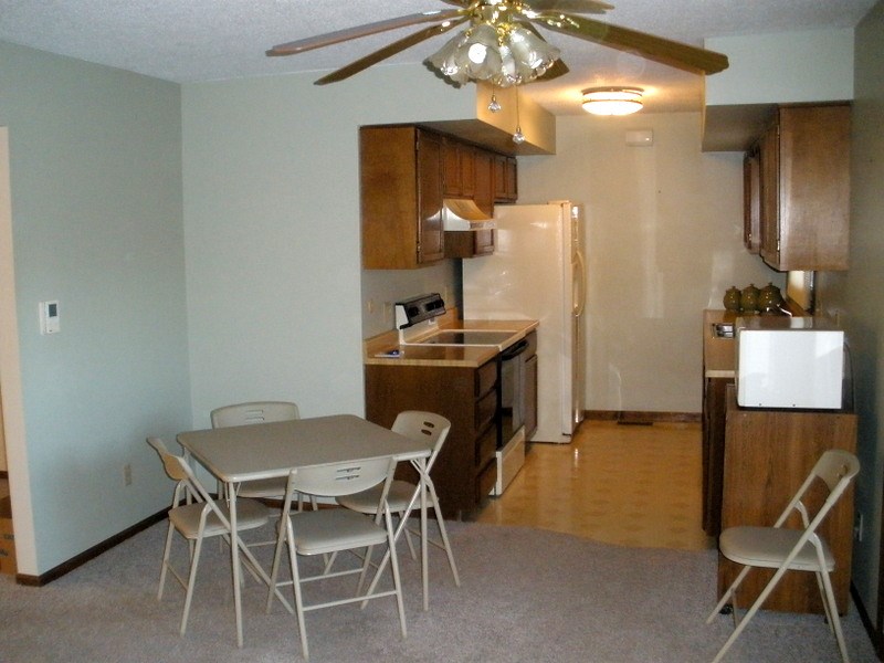1557 Stogdill Road Bluffton, IN 46714 - Photo 6 of 33 Gallery Image 6